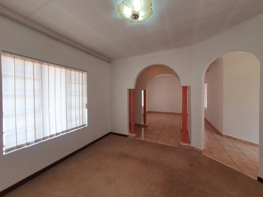 4 Bedroom Property for Sale in Doornpoort Gauteng