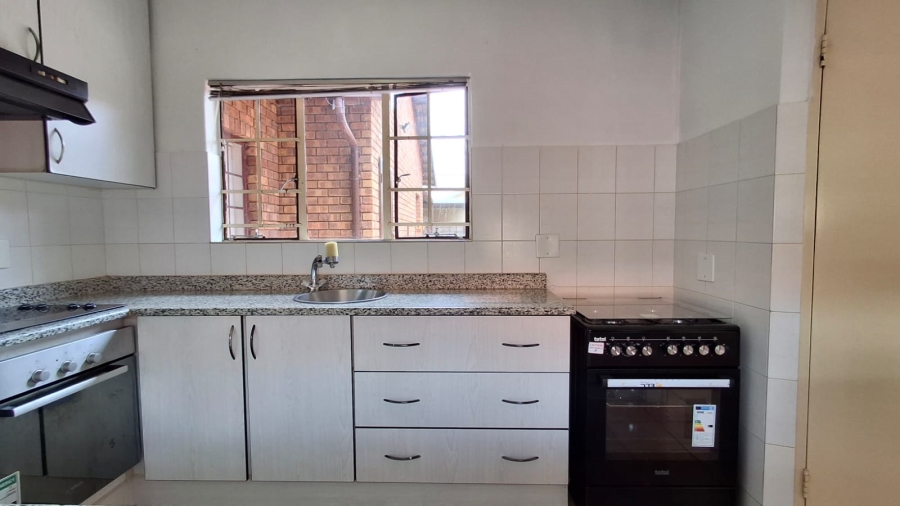 4 Bedroom Property for Sale in Doornpoort Gauteng