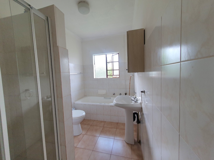 4 Bedroom Property for Sale in Doornpoort Gauteng