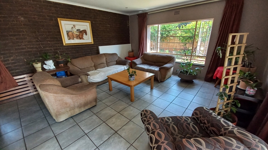 3 Bedroom Property for Sale in Witpoortjie Gauteng