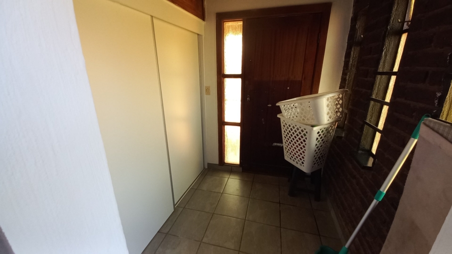 3 Bedroom Property for Sale in Witpoortjie Gauteng