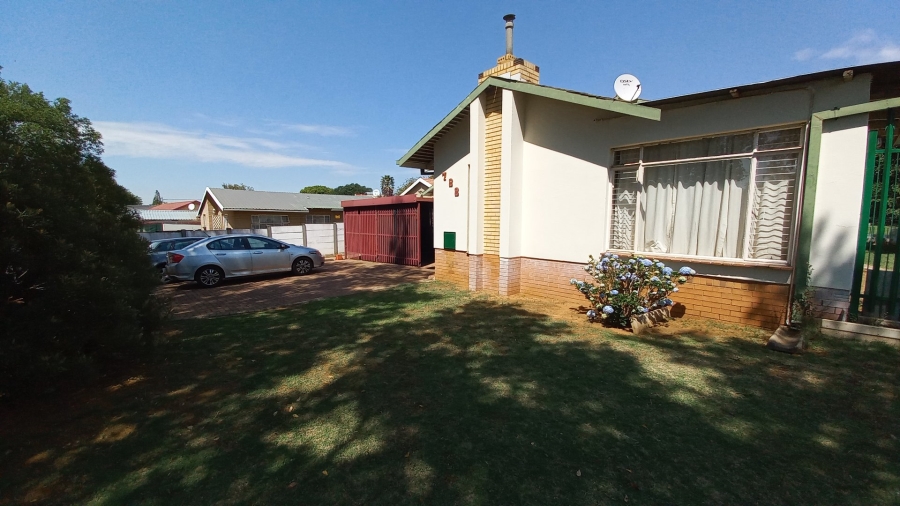 3 Bedroom Property for Sale in Witpoortjie Gauteng