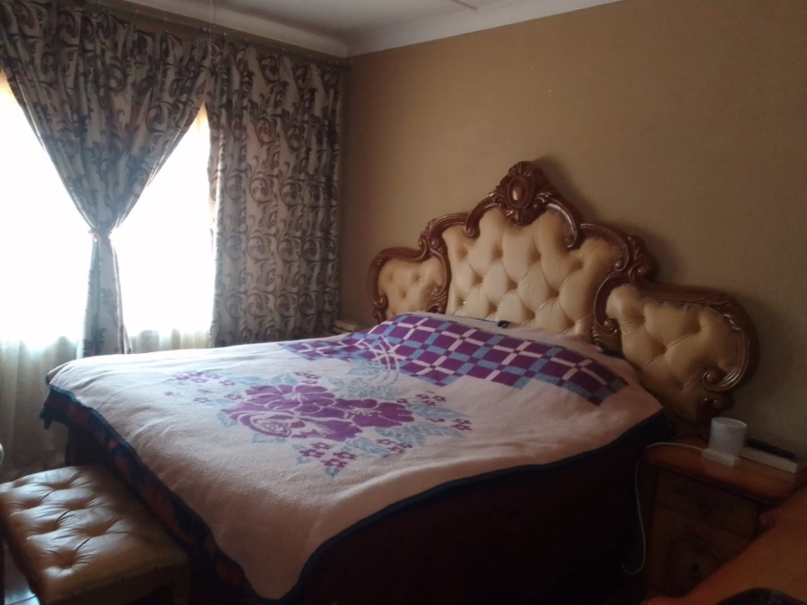 To Let 3 Bedroom Property for Rent in Rensburg Gauteng