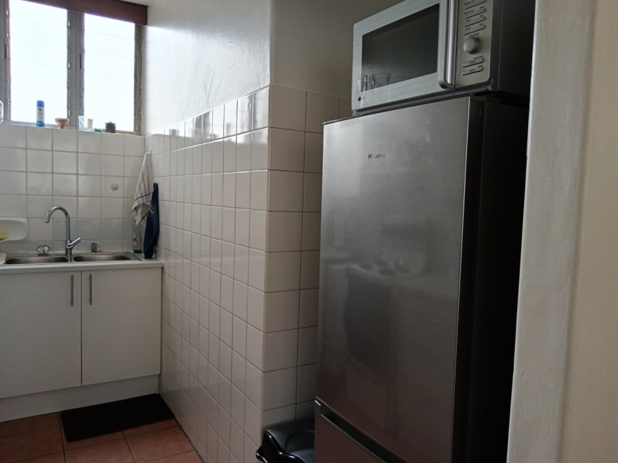 To Let 2 Bedroom Property for Rent in Groenkloof Gauteng