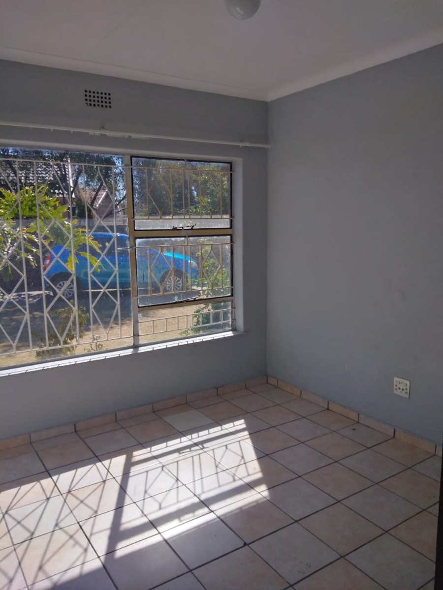 To Let 1 Bedroom Property for Rent in Mayberry Park Gauteng