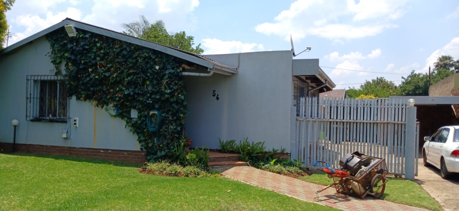 3 Bedroom Property for Sale in Van Dyk Park Gauteng