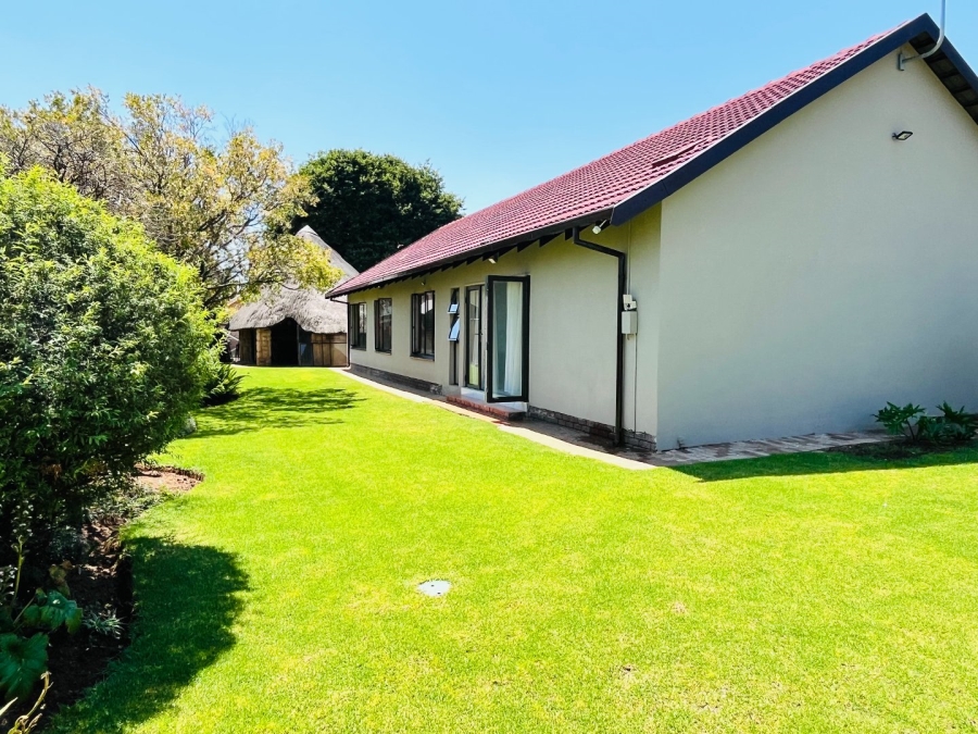 3 Bedroom Property for Sale in Dorandia Gauteng