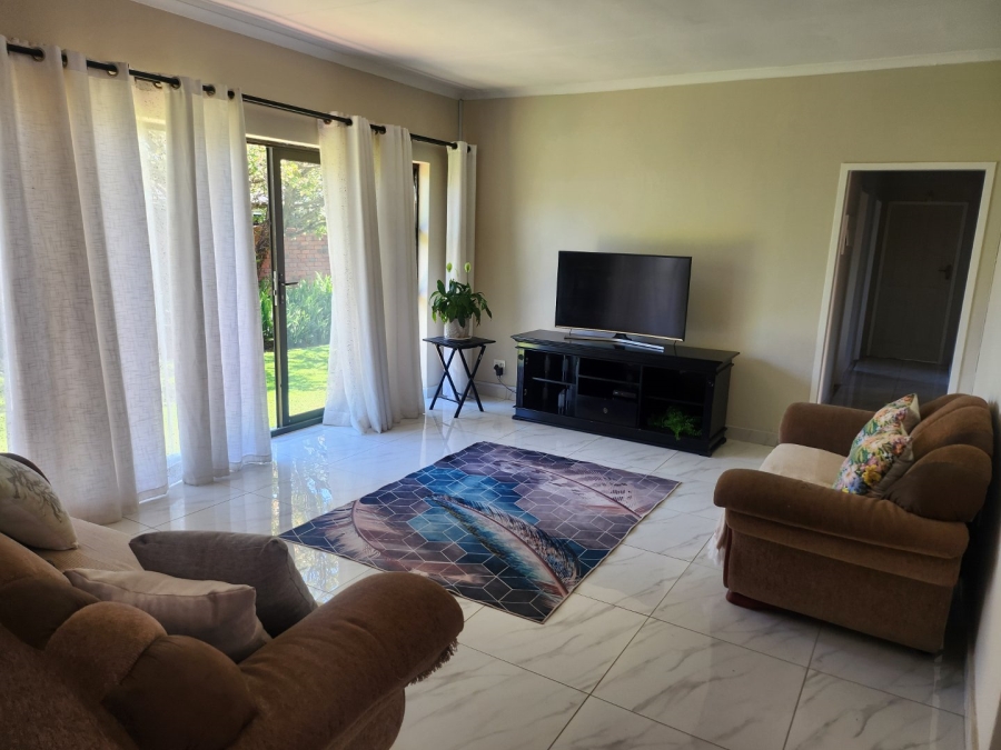 3 Bedroom Property for Sale in Dorandia Gauteng