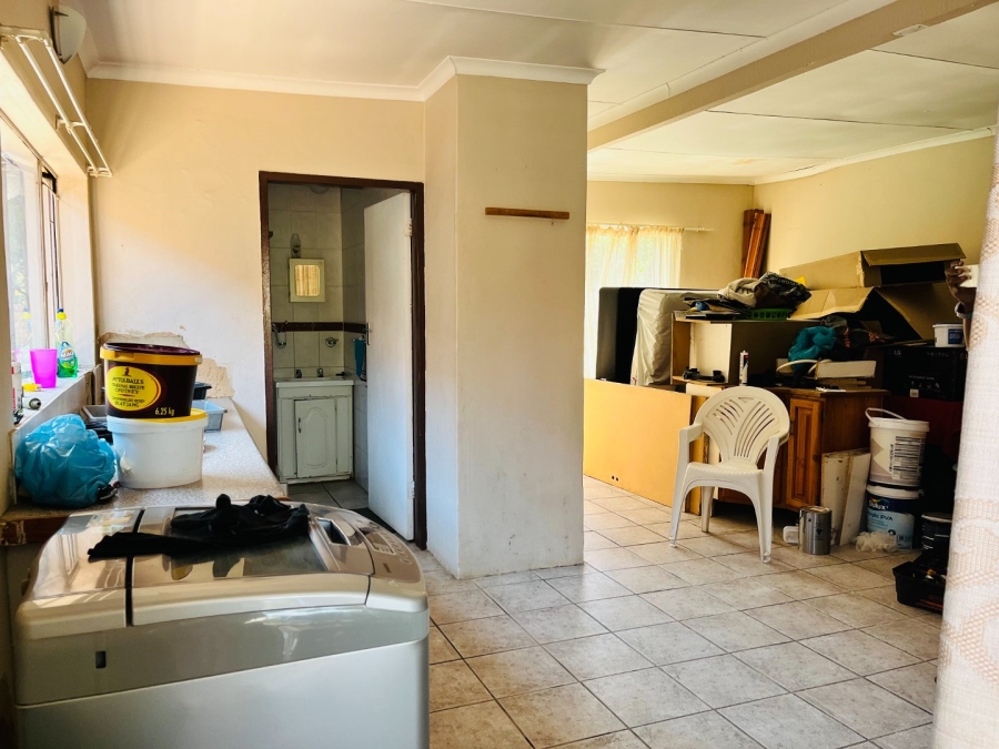 3 Bedroom Property for Sale in Dorandia Gauteng