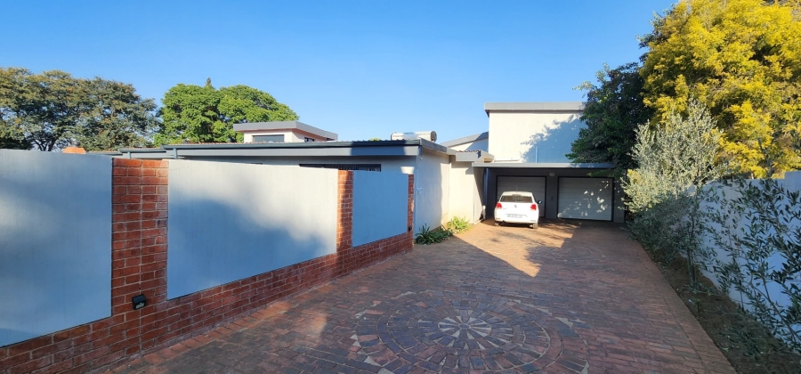 4 Bedroom Property for Sale in Alberante Gauteng