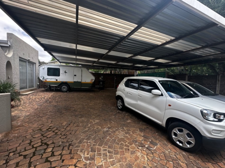 3 Bedroom Property for Sale in Highway Gardens Gauteng