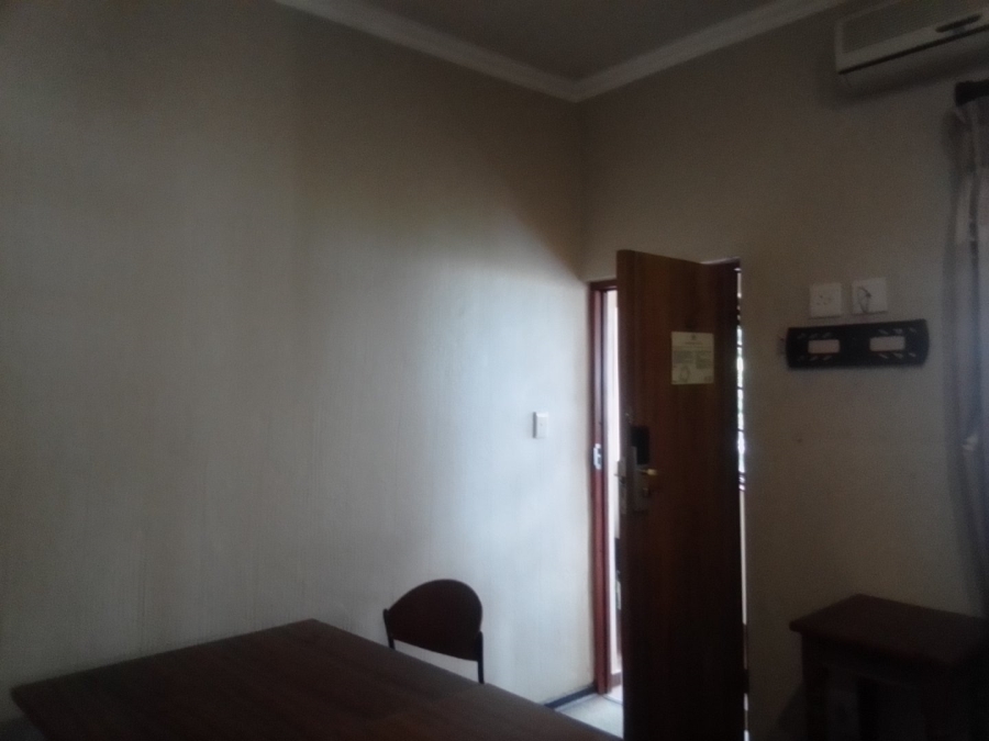 To Let commercial Property for Rent in Randjesfontein A H Gauteng