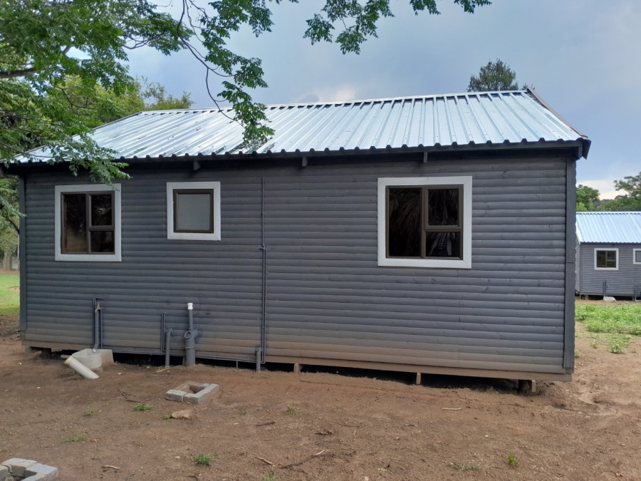 To Let 2 Bedroom Property for Rent in Glen Austin Gauteng