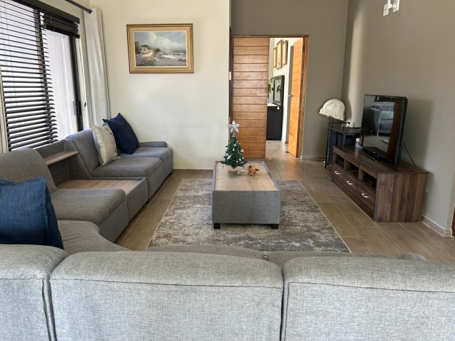 4 Bedroom Property for Sale in Pebble Creek Gauteng