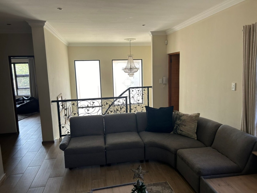 4 Bedroom Property for Sale in Pebble Creek Gauteng