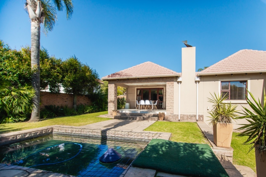 3 Bedroom Property for Sale in Greenstone Hill Gauteng