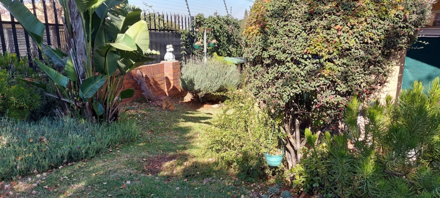 2 Bedroom Property for Sale in Primrose Hill Gauteng