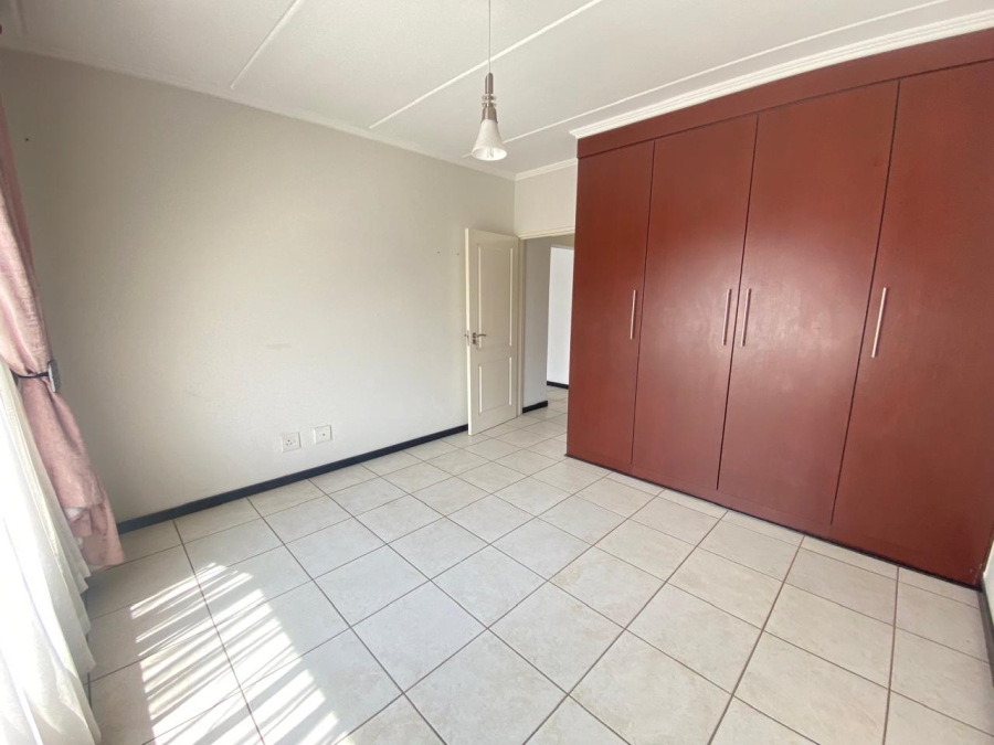 2 Bedroom Property for Sale in Solheim Gauteng