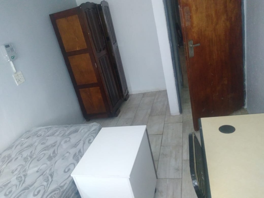 10 Bedroom Property for Sale in Auckland Park Gauteng