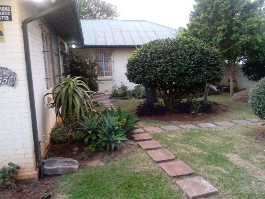 10 Bedroom Property for Sale in Auckland Park Gauteng