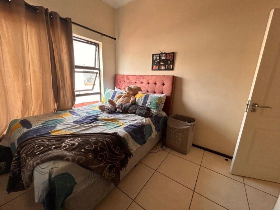 2 Bedroom Property for Sale in Greenstone Hill Gauteng