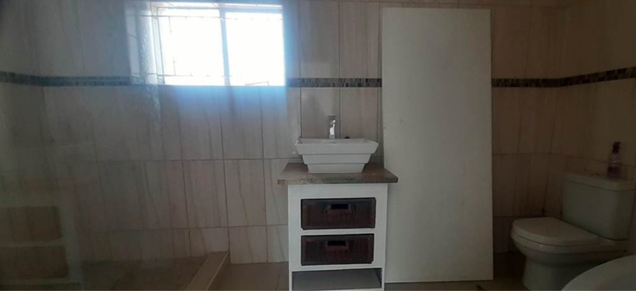 To Let 5 Bedroom Property for Rent in Heuweloord Gauteng