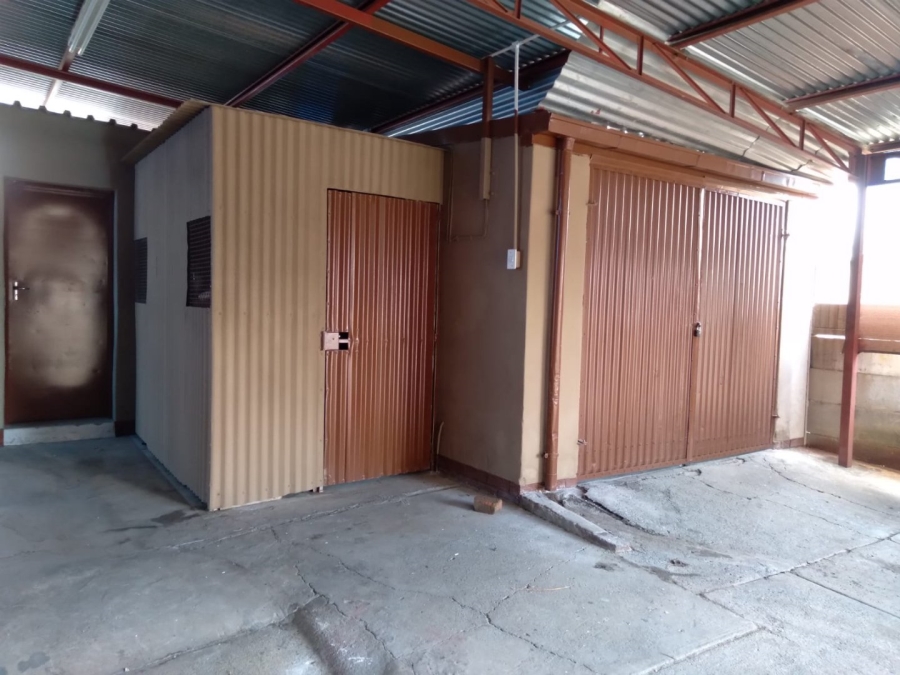 3 Bedroom Property for Sale in Jan Niemand Park Gauteng