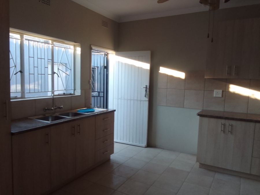 3 Bedroom Property for Sale in East Lynne Gauteng