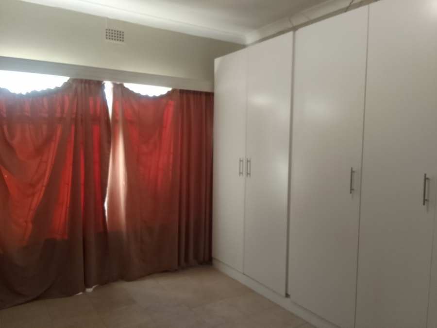 3 Bedroom Property for Sale in East Lynne Gauteng