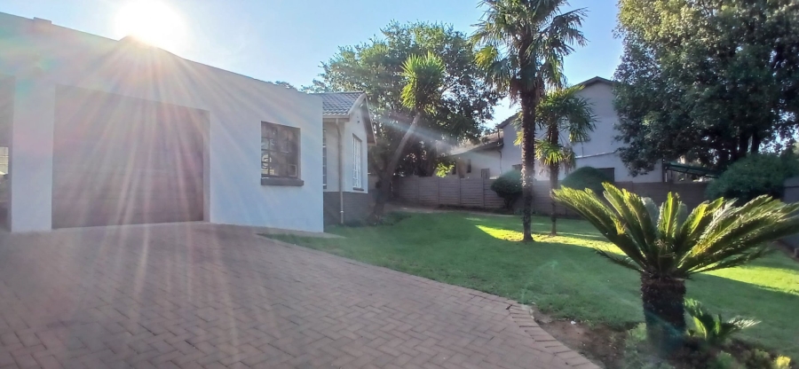 To Let 3 Bedroom Property for Rent in Heuweloord Gauteng