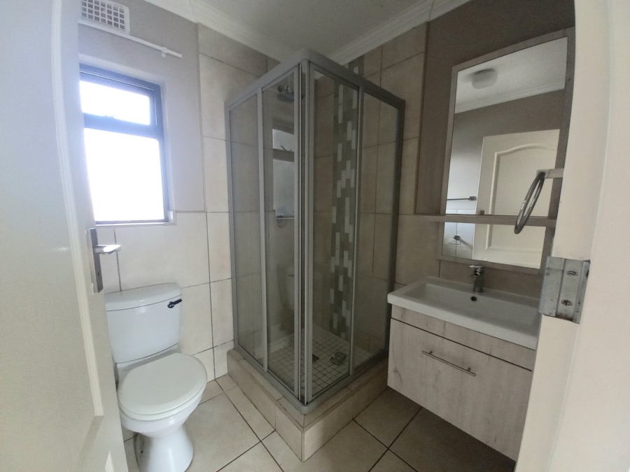 2 Bedroom Property for Sale in Amberfield Gauteng