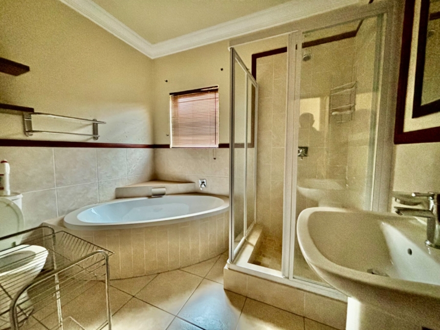 3 Bedroom Property for Sale in Kungwini Country Estate Gauteng