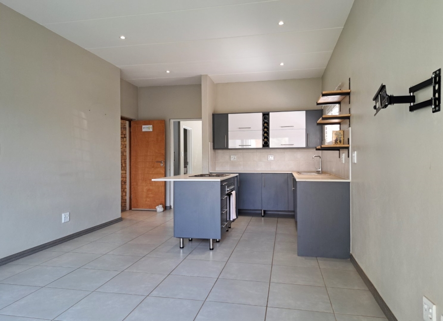 To Let 2 Bedroom Property for Rent in Hyde Park Gauteng