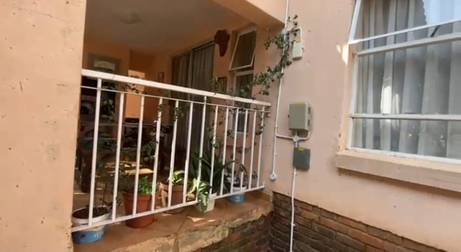 2 Bedroom Property for Sale in Rensburg Gauteng