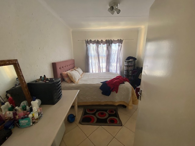 1 Bedroom Property for Sale in Rensburg Gauteng