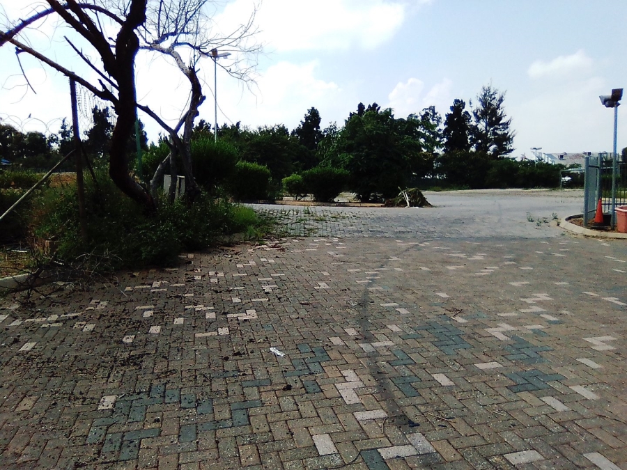 To Let commercial Property for Rent in Halfway House Gauteng