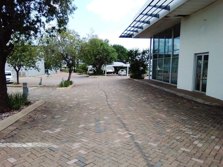 To Let commercial Property for Rent in Halfway House Gauteng