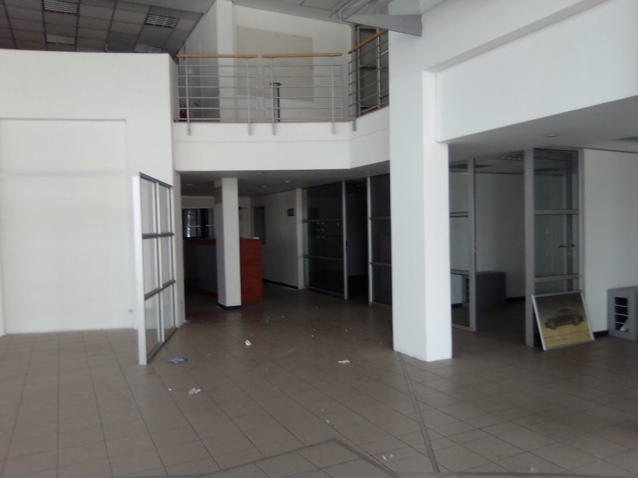 To Let commercial Property for Rent in Halfway House Gauteng