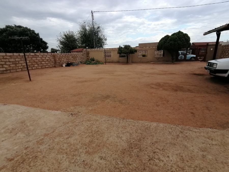 7 Bedroom Property for Sale in Soshanguve X Gauteng