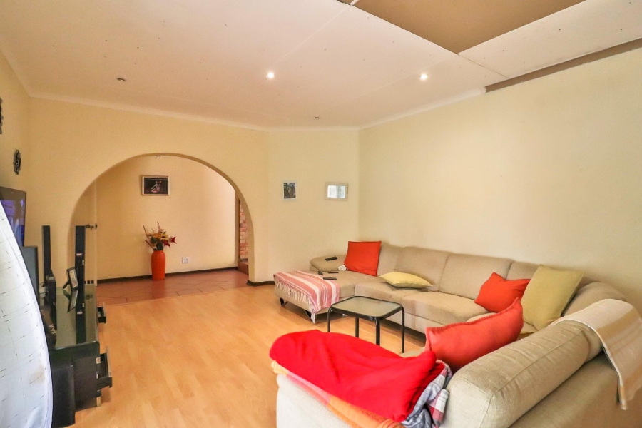 5 Bedroom Property for Sale in Randpark Ridge Gauteng