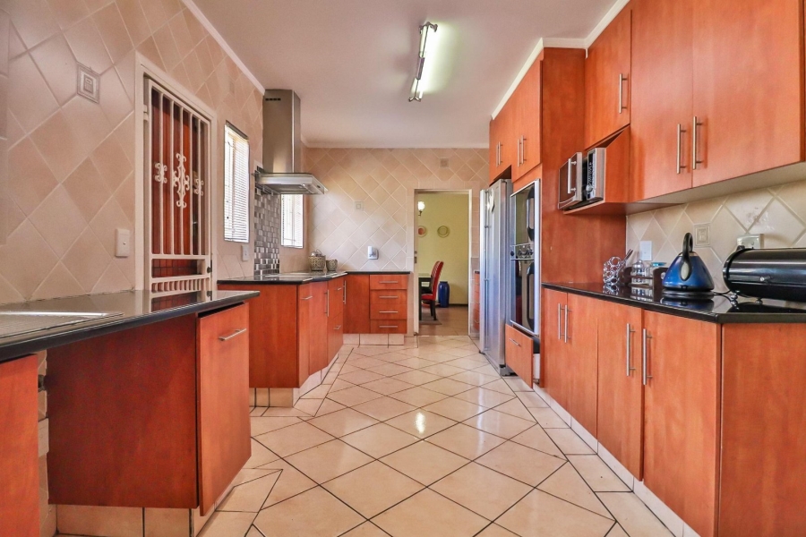 5 Bedroom Property for Sale in Randpark Ridge Gauteng