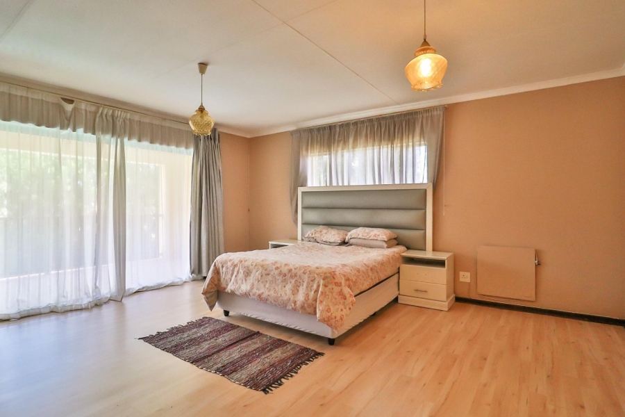 5 Bedroom Property for Sale in Randpark Ridge Gauteng