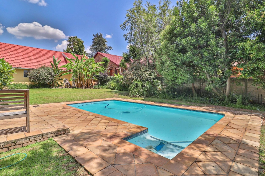 5 Bedroom Property for Sale in Randpark Ridge Gauteng