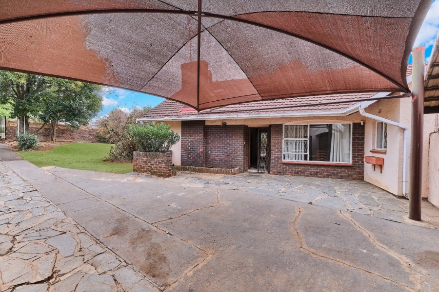 4 Bedroom Property for Sale in Randpark Ridge Gauteng