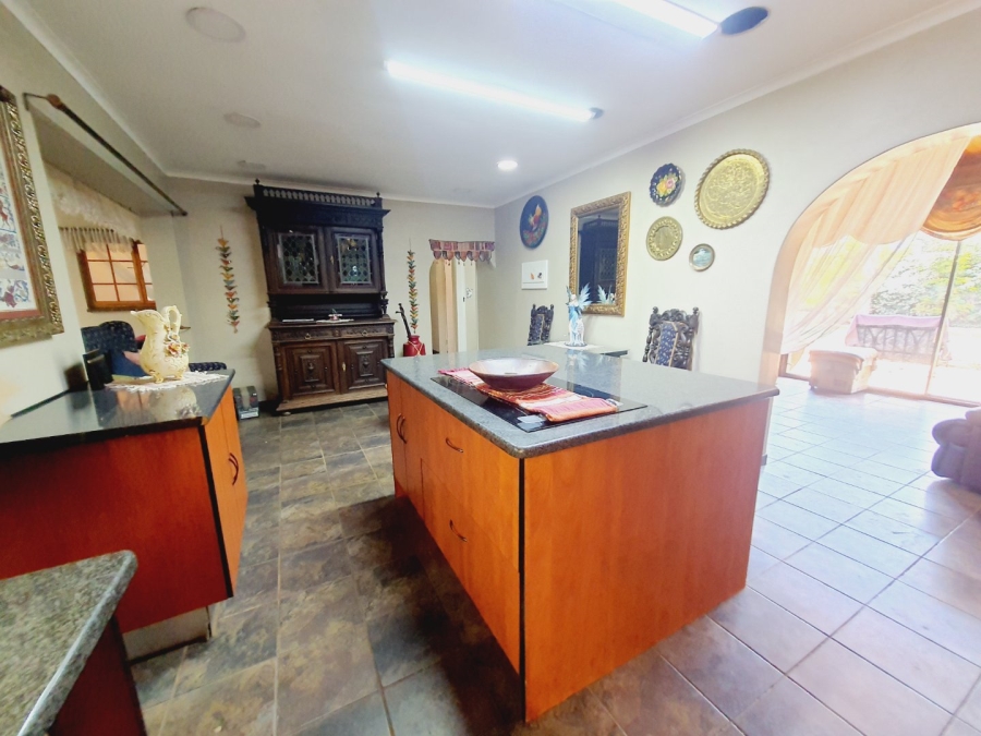 4 Bedroom Property for Sale in Pierre Van Ryneveld Gauteng