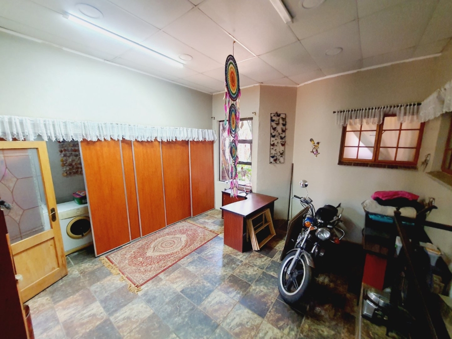 4 Bedroom Property for Sale in Pierre Van Ryneveld Gauteng