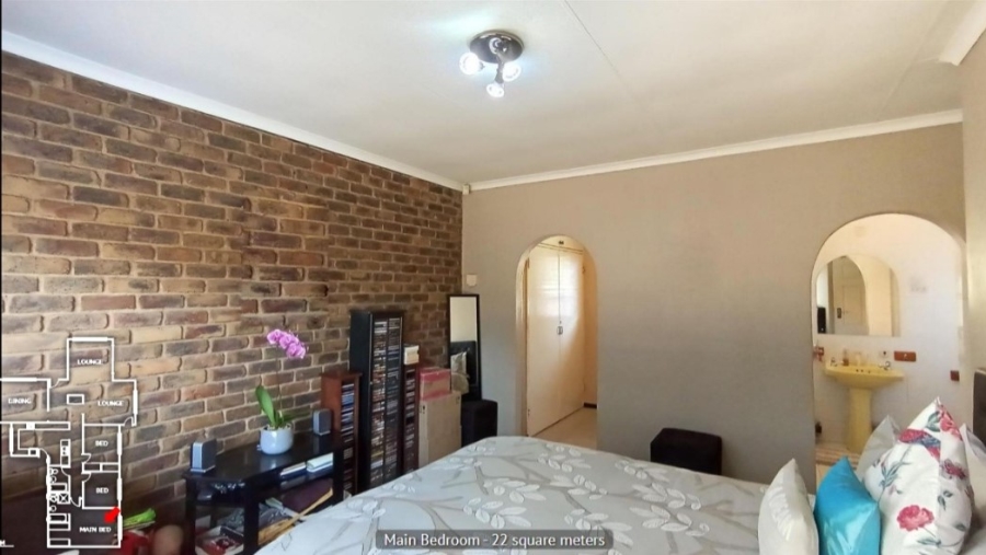  Bedroom Property for Sale in Dalpark Gauteng