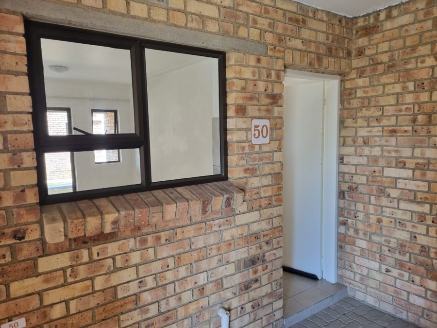 To Let 2 Bedroom Property for Rent in Albertsdal Gauteng