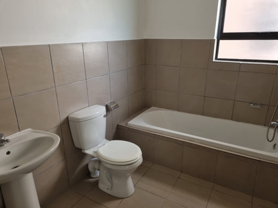 To Let 2 Bedroom Property for Rent in Albertsdal Gauteng