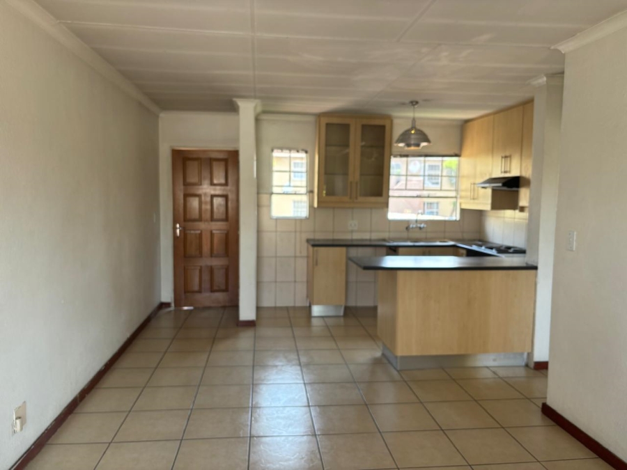 To Let 1 Bedroom Property for Rent in Vorna Valley Gauteng